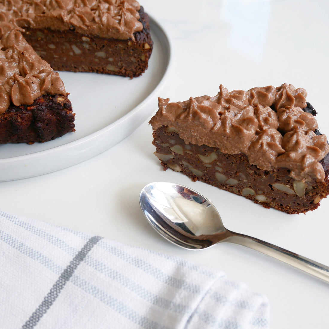 chokoladebrownie med topping