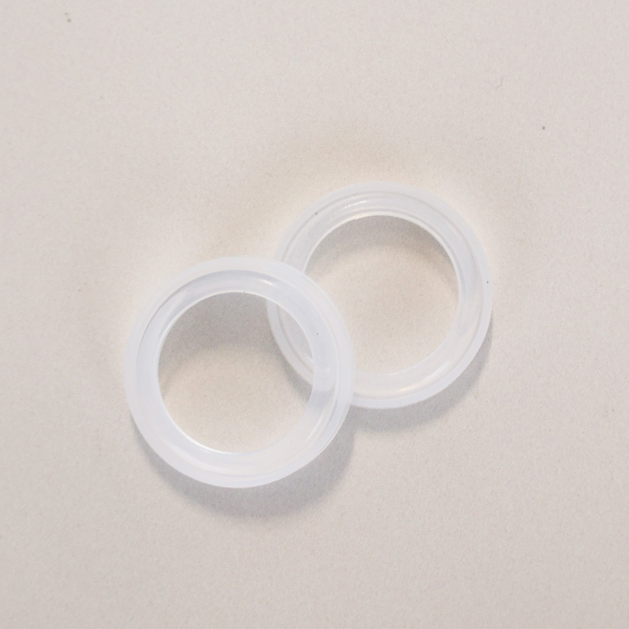 Aya&Ida silikoneringe til drikkedunk, to gennemsigtige ringe