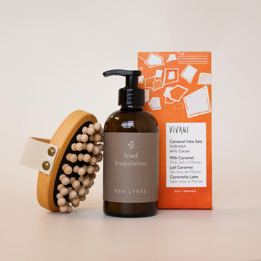 Særlig julegave | Ren forkælelse til kroppen med kropslotion og massagebørste