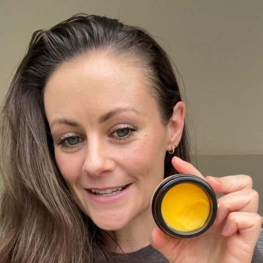 Ansigtsbalmen er som en uldtrøje til ansigtet